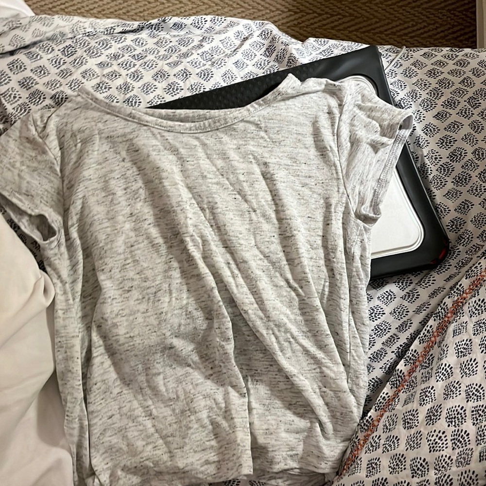 ZELLA GIRL OPEN BACK SHIRT